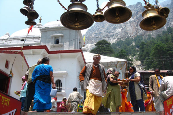 gangotri-badrinath-chardham-package