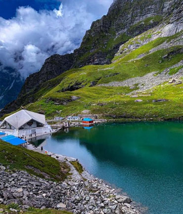 hemkund-shahib
